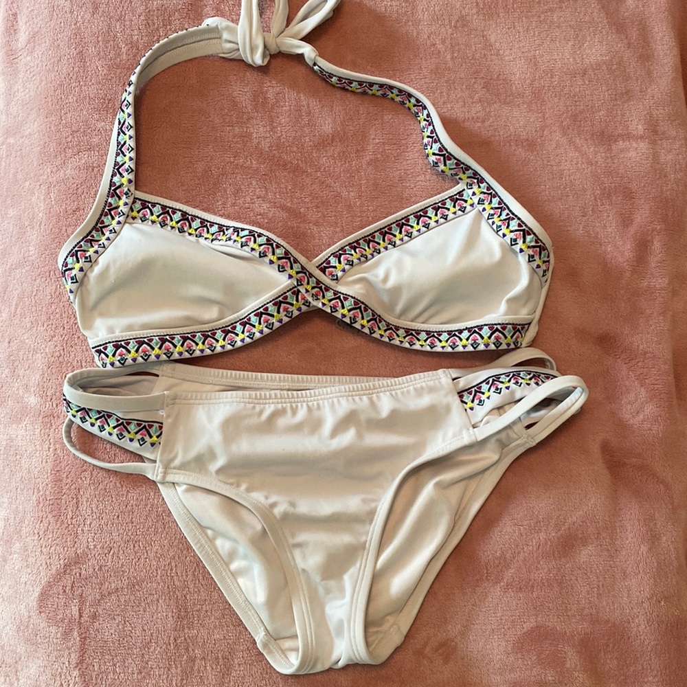 VS Pink bikini
